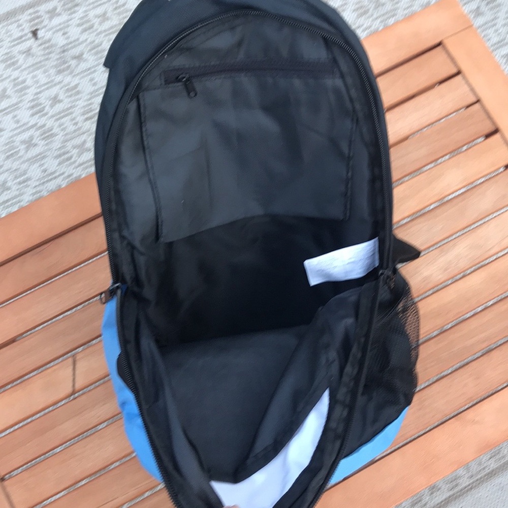 Inaria Backpack - Picture 4 of 5